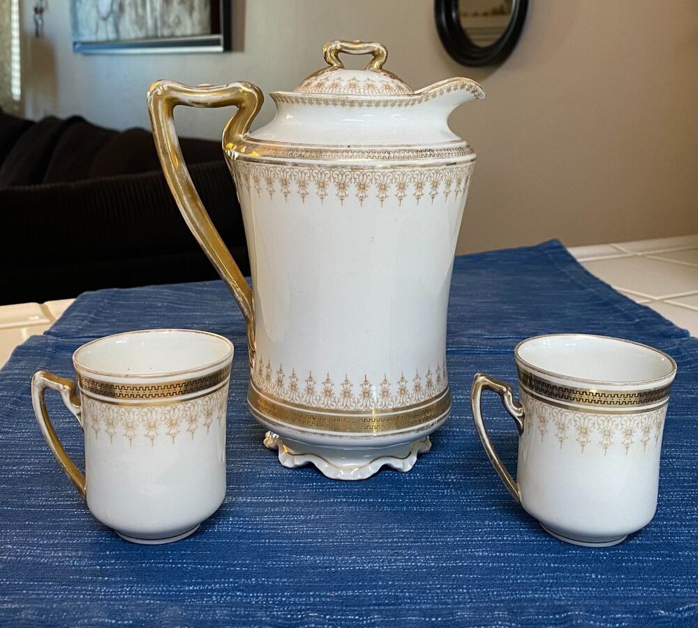 Antique Vtg Imperial Crown China Vienna Austria Tea Coffee Chocolate Pot 2 Cups
